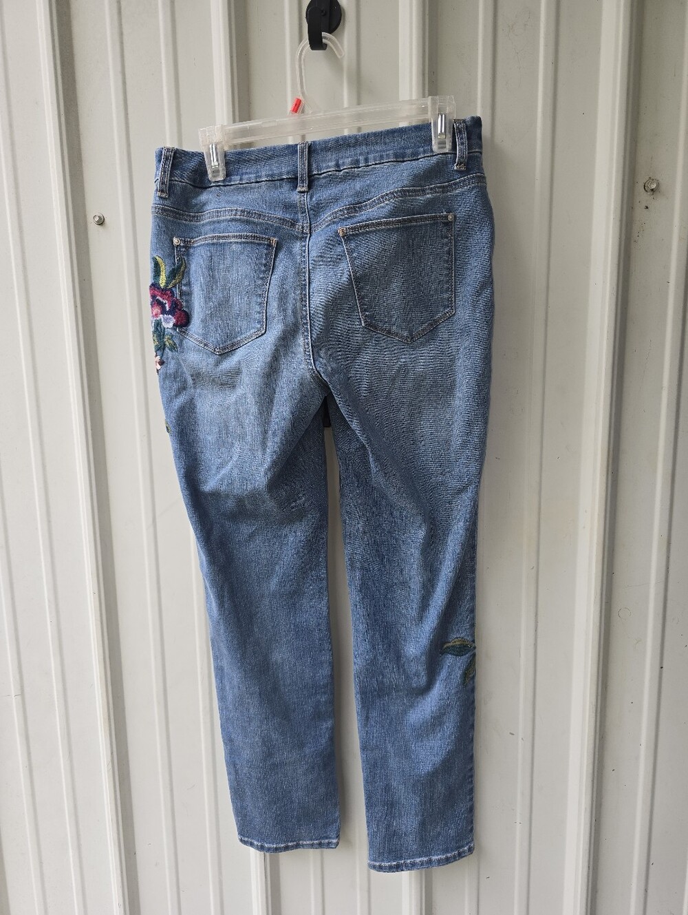 Chicos Girlfriend Slim Leg Ankle Jeans - Picture 2 of 4